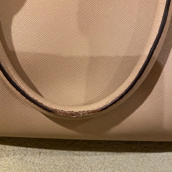 Michael Kors bag - Picture 3 of 9